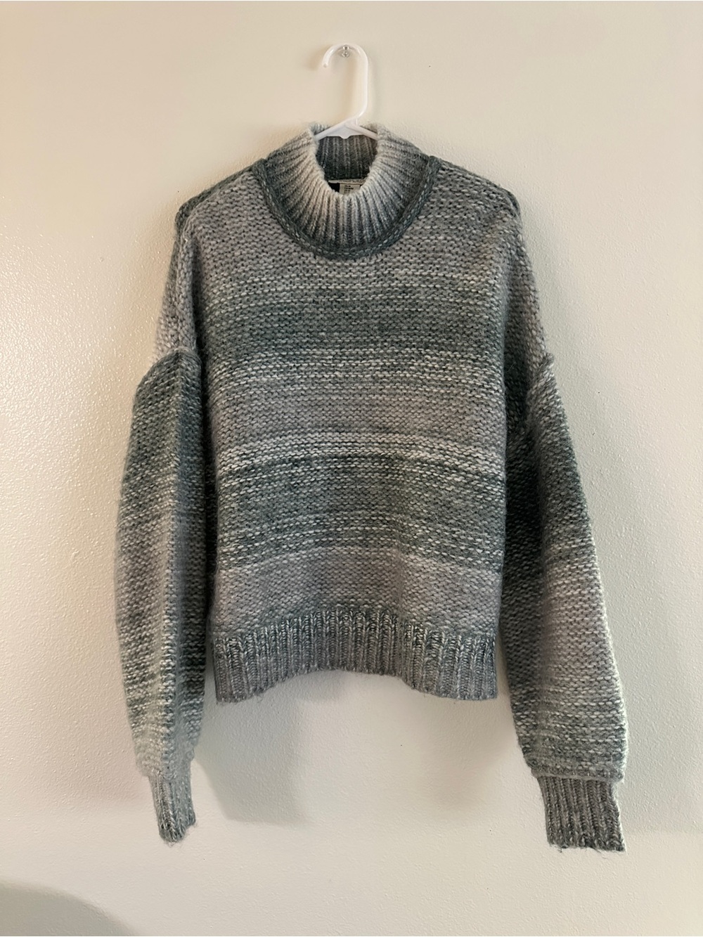 Rachel Zoe Women’s M Grey Wool Stripe Sweater